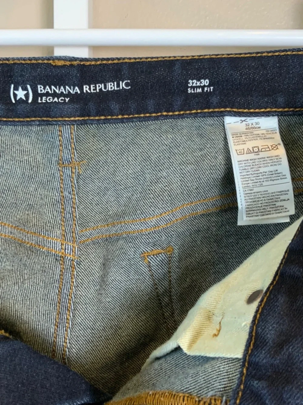 Banana Republic Slim Legacy Jean